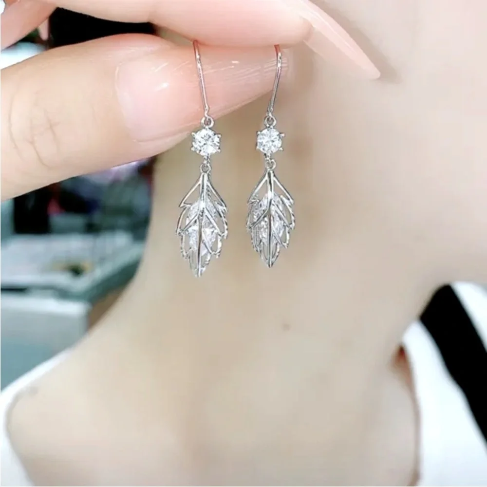 New Sterling Silver White Sapphires Leaf Drop Earrings